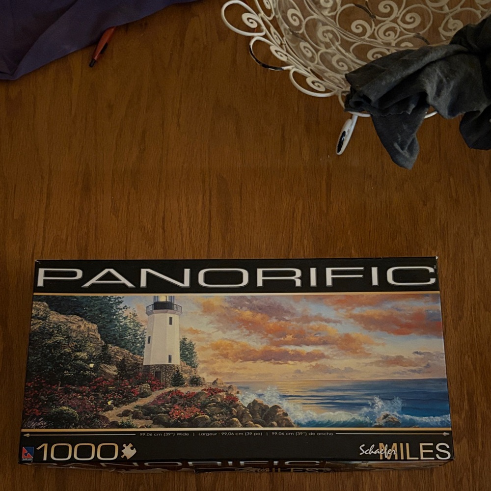 Springbok 1000 Piece Puzzles. - Picture 4 of 4